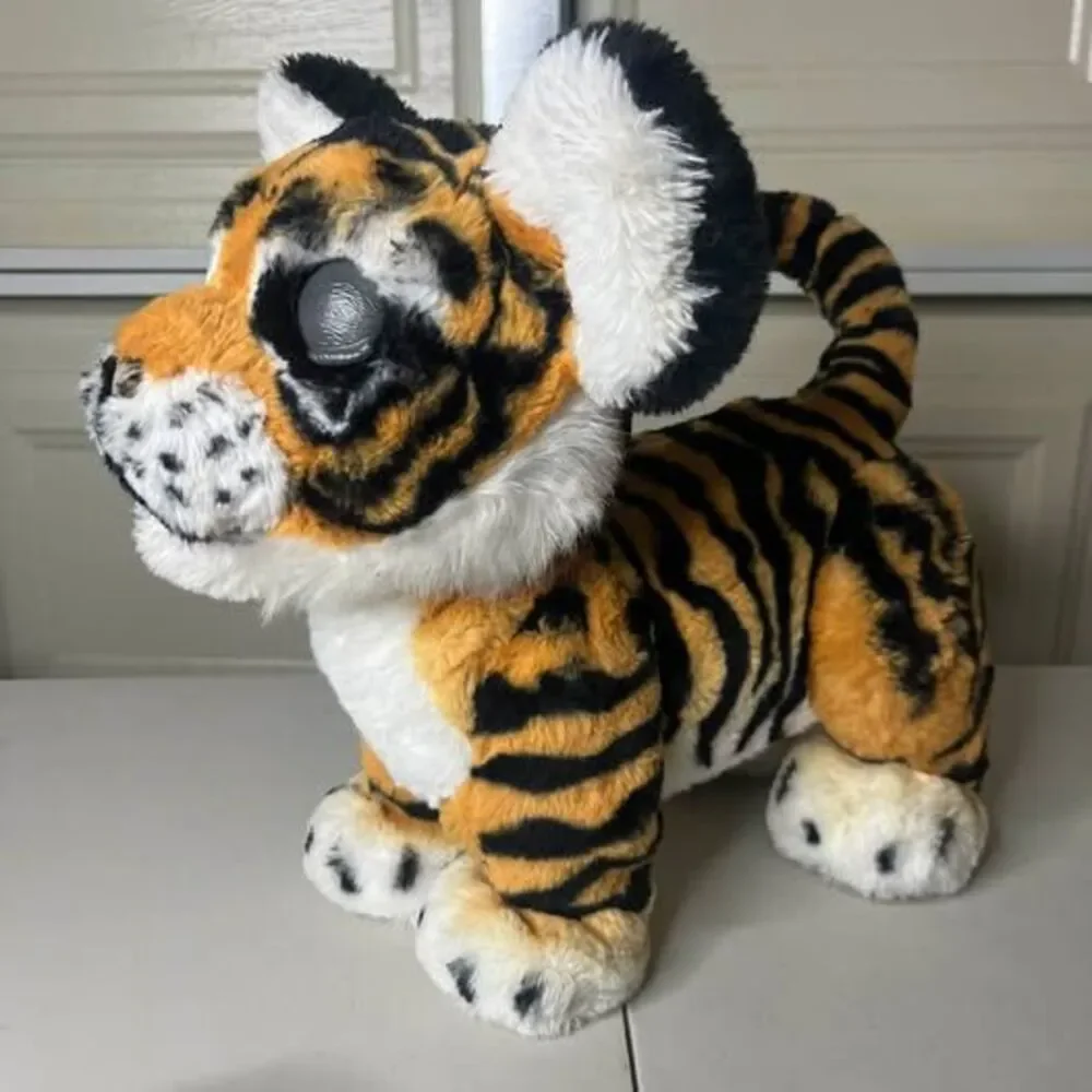 FurReal Friends Roarin' Tyler, the Playful Tiger